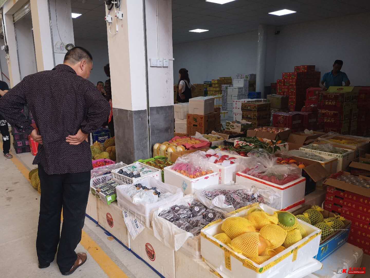 市民购买水果多个好去处!西安水果批发市场新