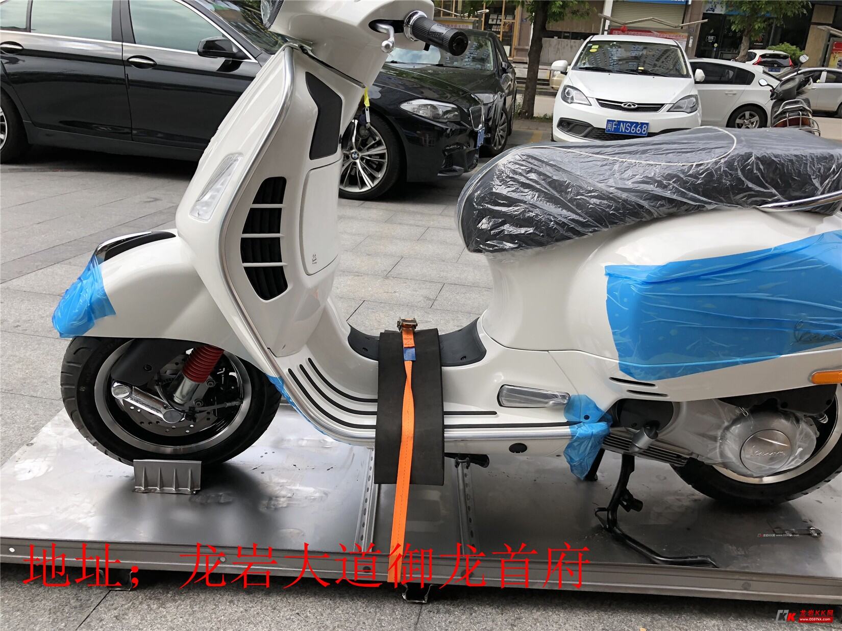 2018款全新大贸维斯帕Vespa GTS 300 到货!