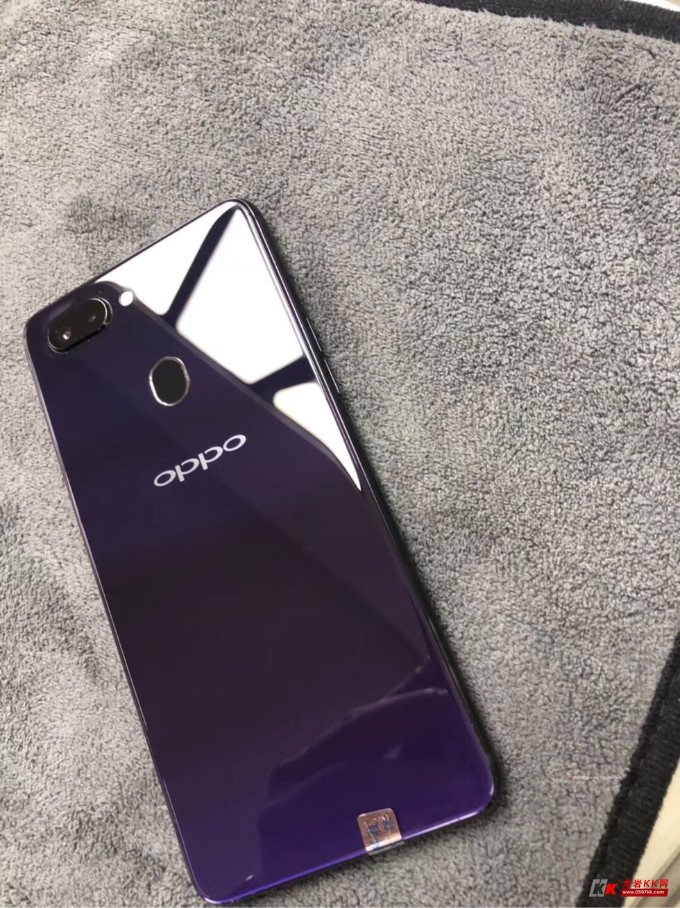 出售oppor15配置:6 128