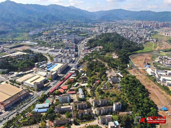 鸟瞰东肖生态新城一期,未来从龙岩这块热土出发