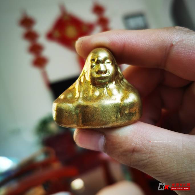 这东西有人要吗唐朝小金佛