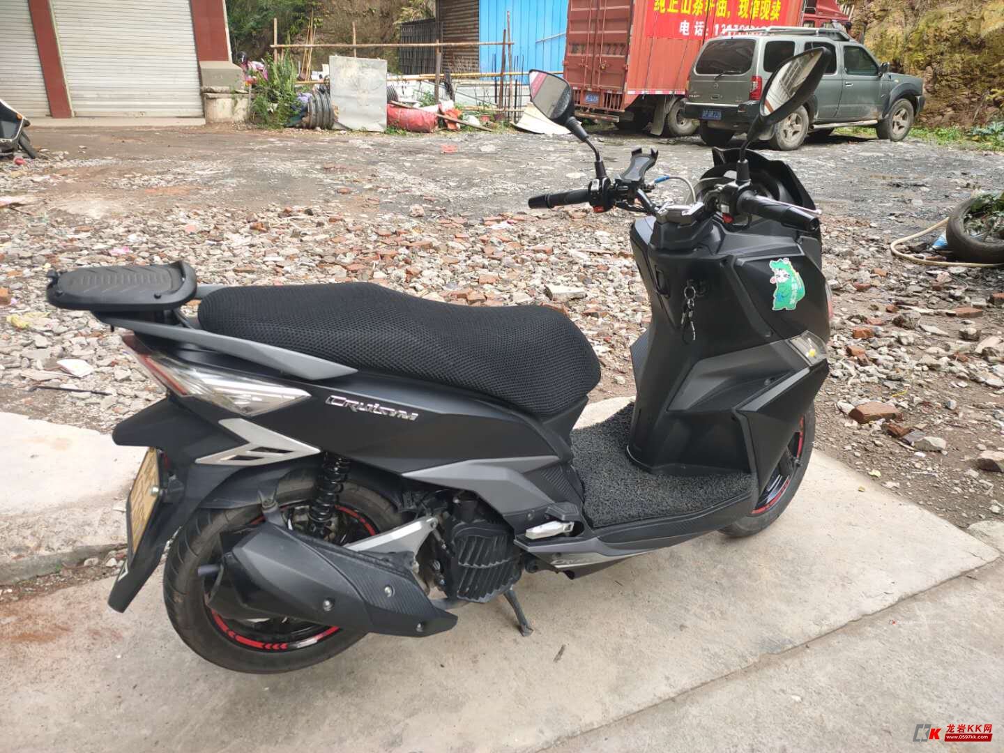 转让150cc水冷踏板三阳巡弋150