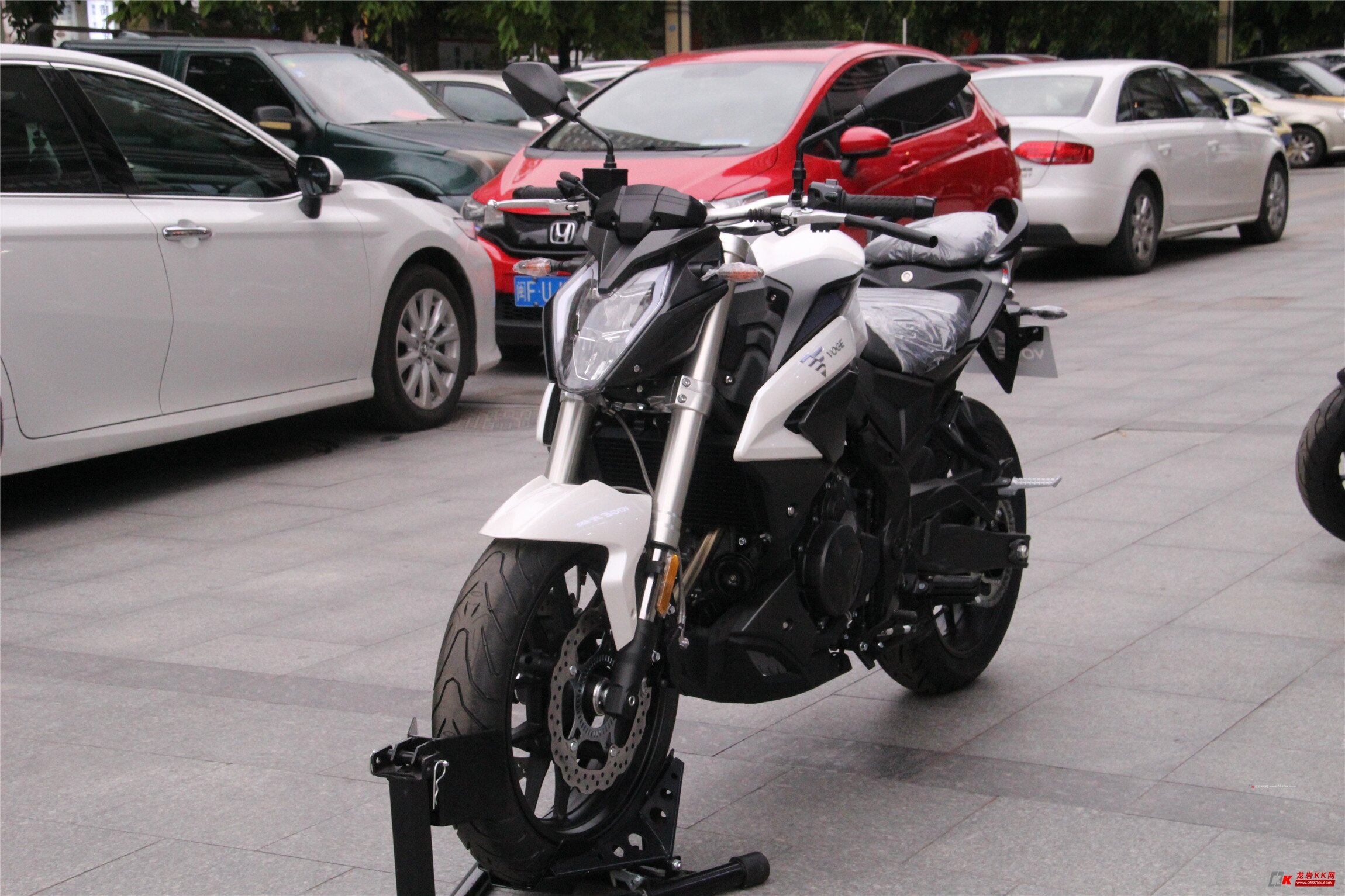 隆鑫voge无极500r让你一目了然