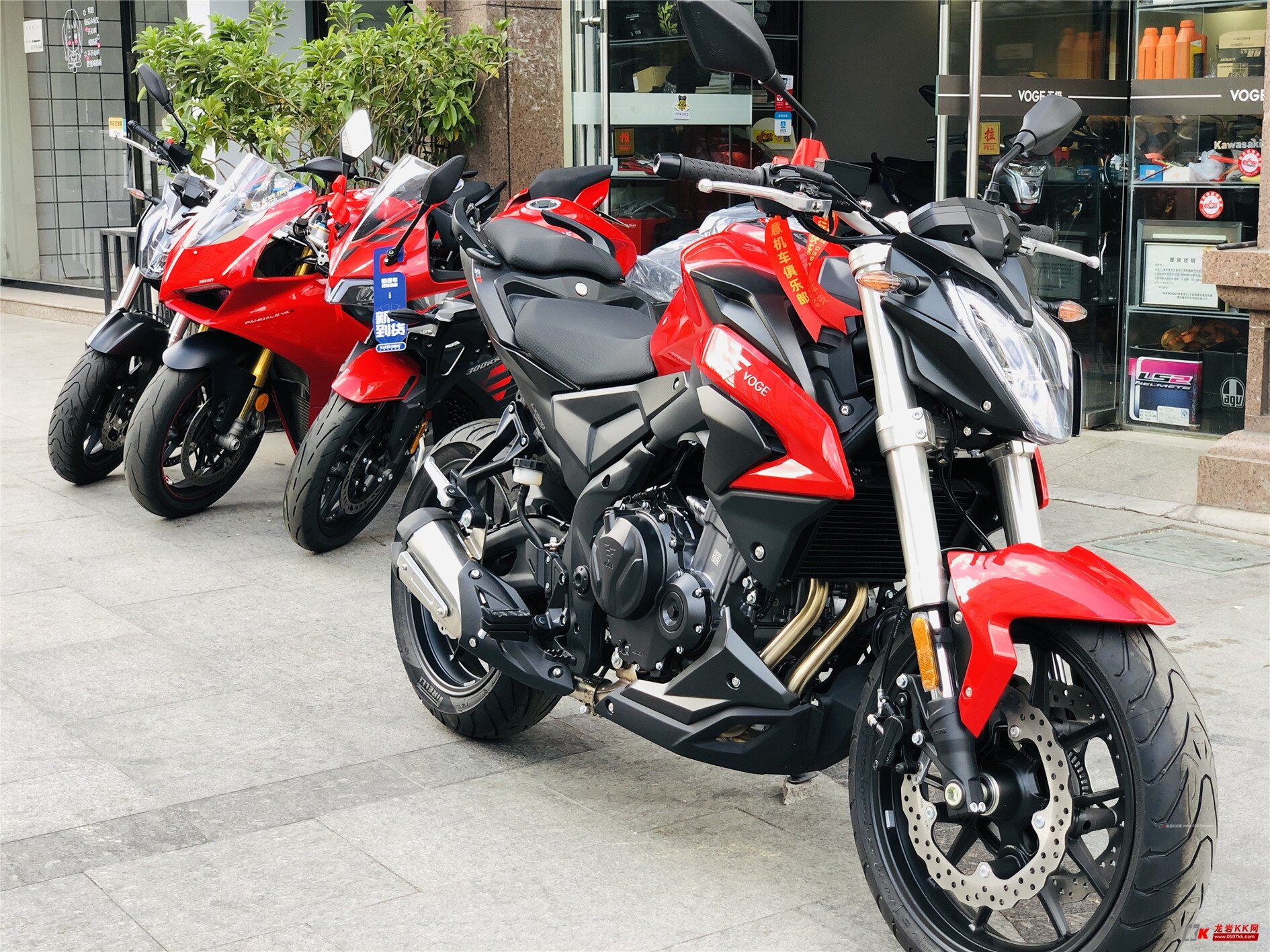 隆鑫voge无极500r让你一目了然