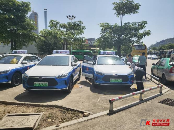 终于开上比亚迪新能源出租车了 - 汽车频道 龙岩kk网