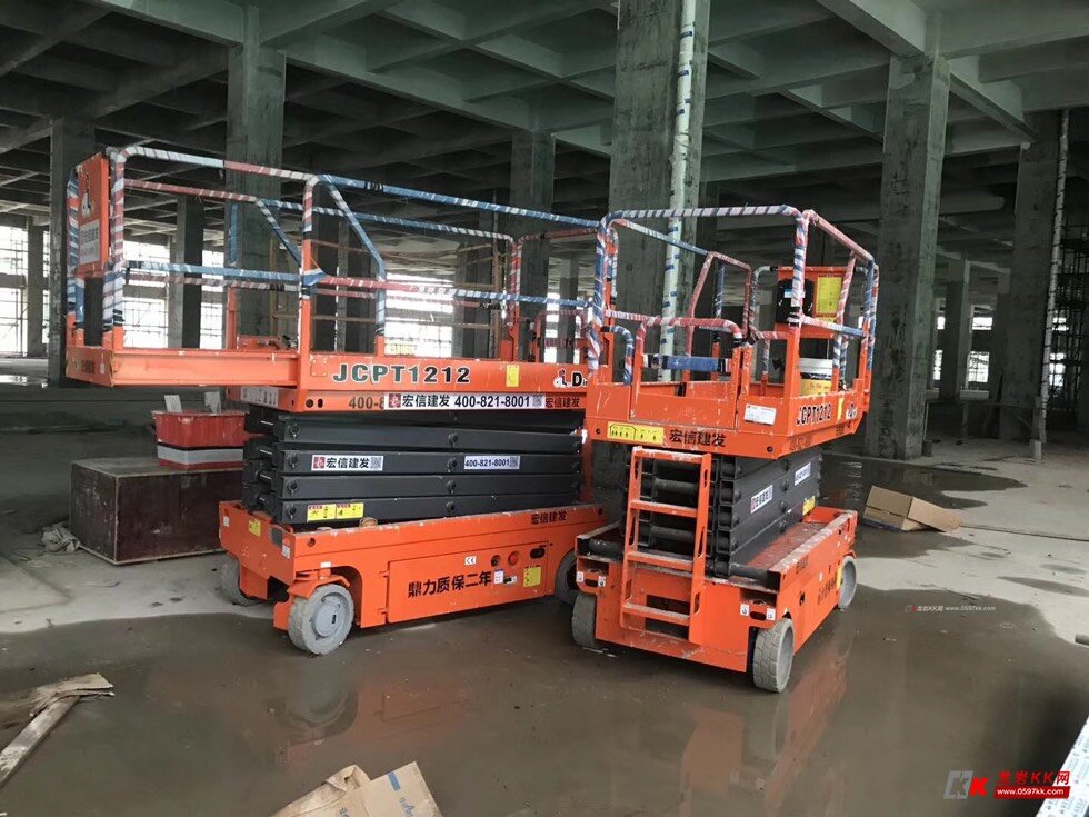 宏信建发高空作业车租赁