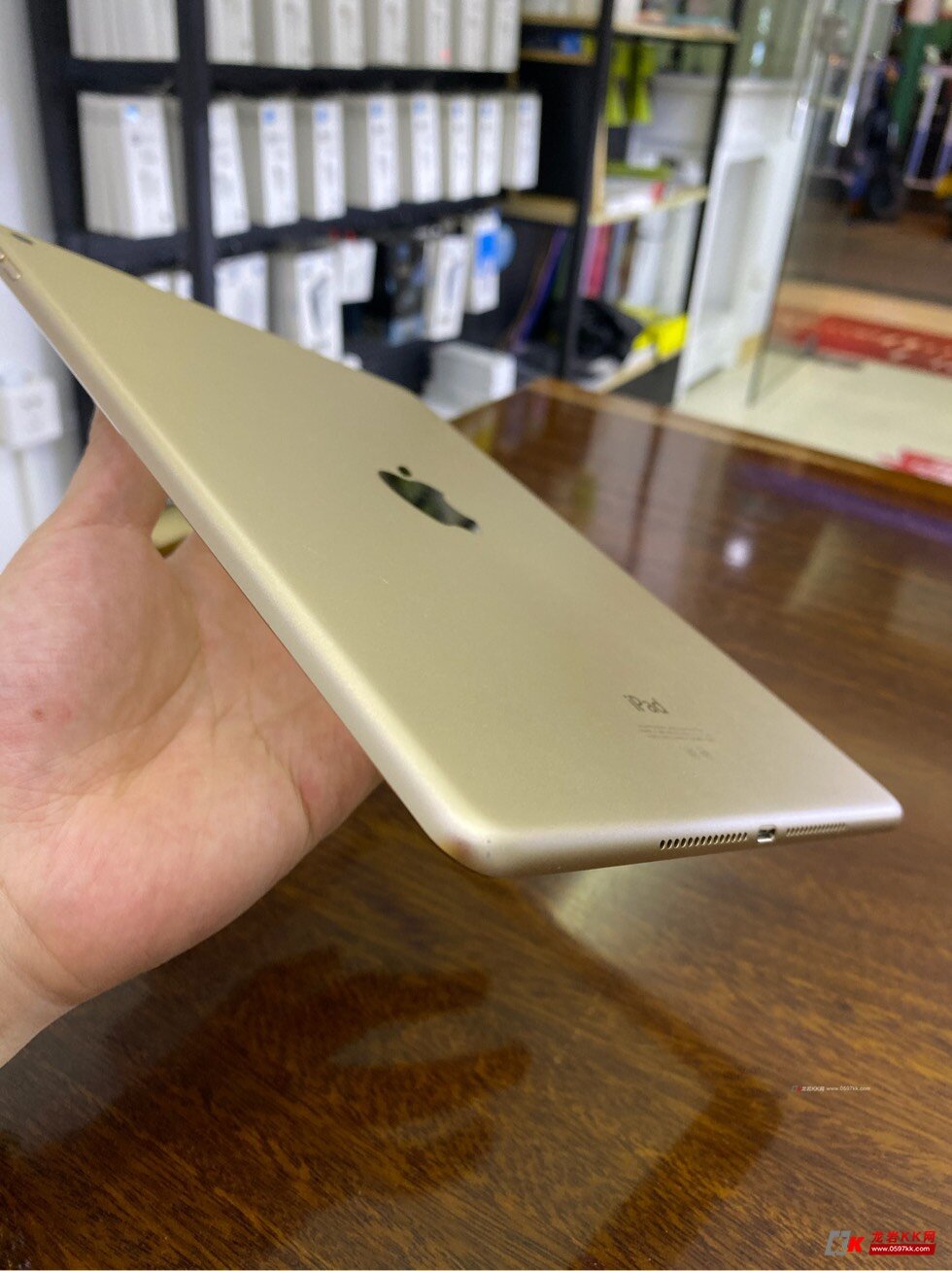 ipad6air2纯原装无拆无修靓充1850