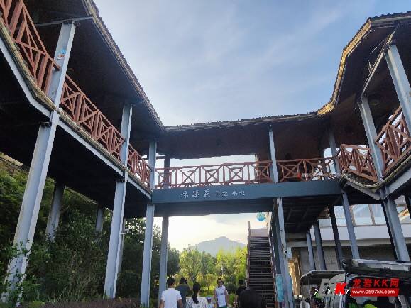 上杭古田山庄青山绿水五龙湖风景秀丽