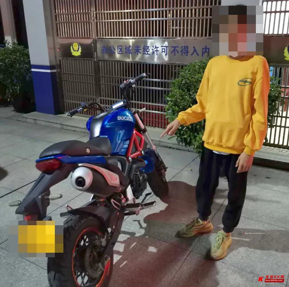 小案快破"再显威力——新罗警方两日连续抓获5名盗车嫌疑人