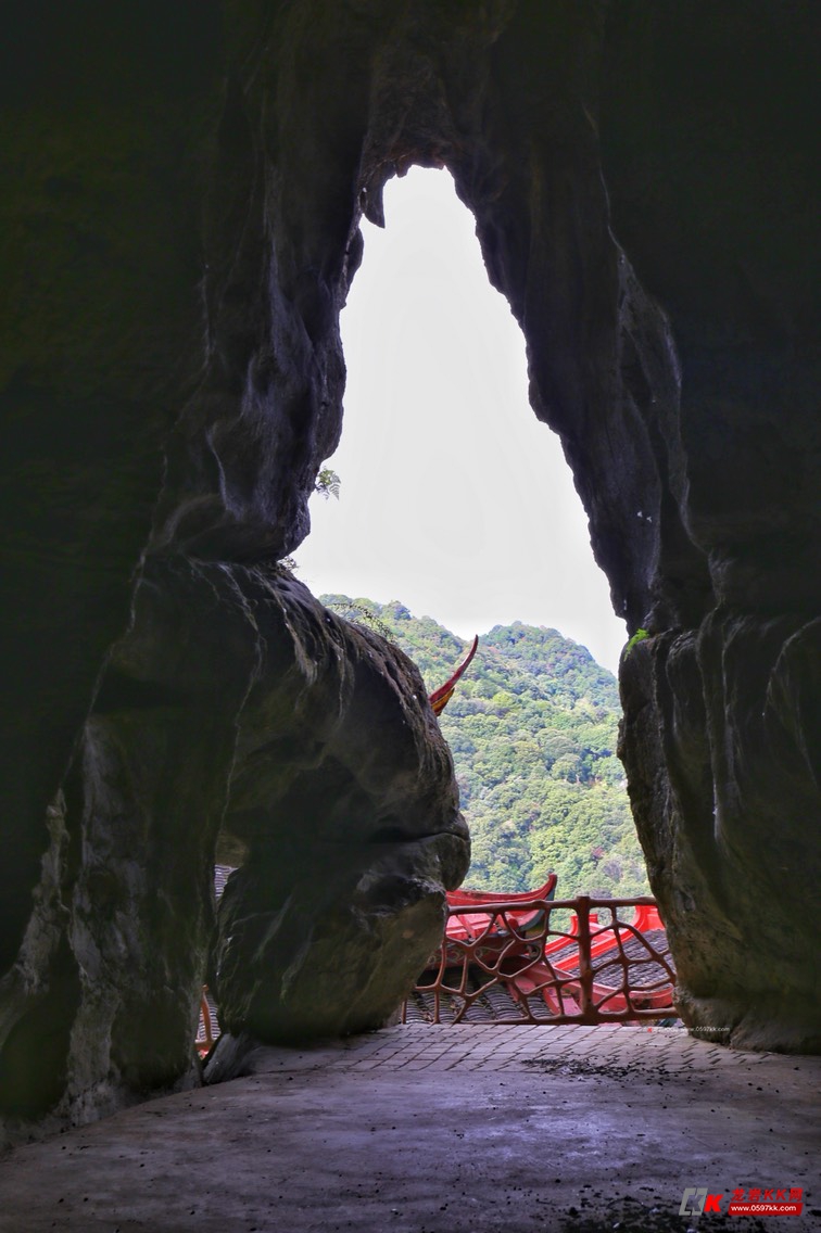 郴州燕子岩景区图片
