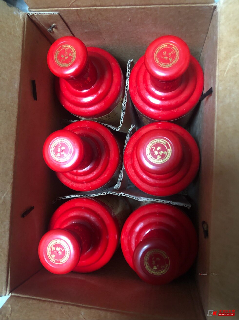 10年八尺禾米酒,有需要的联系,尤其适合宴请.