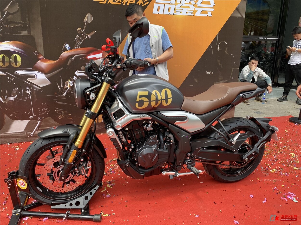 隆鑫旗下高端品牌voge无极500ac品鉴会