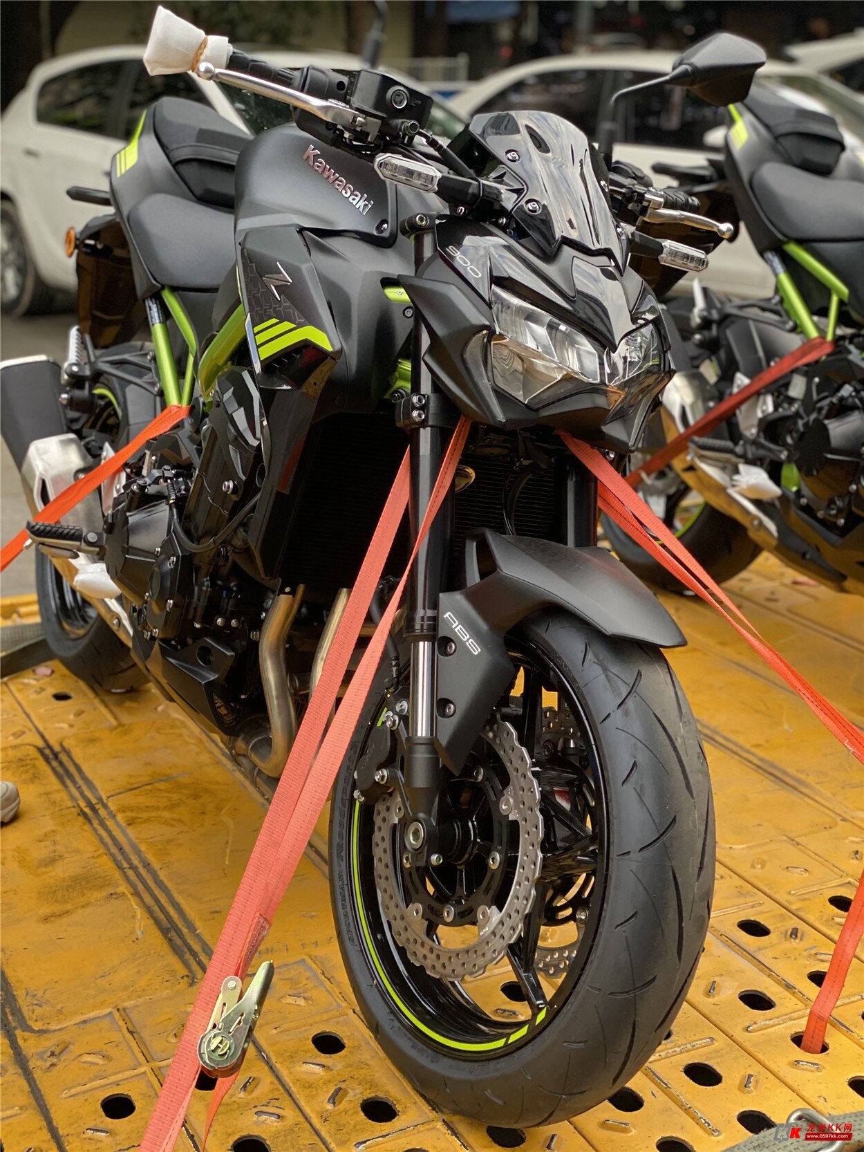 2021新款车型川崎kawasakiz900到货订车等6个月