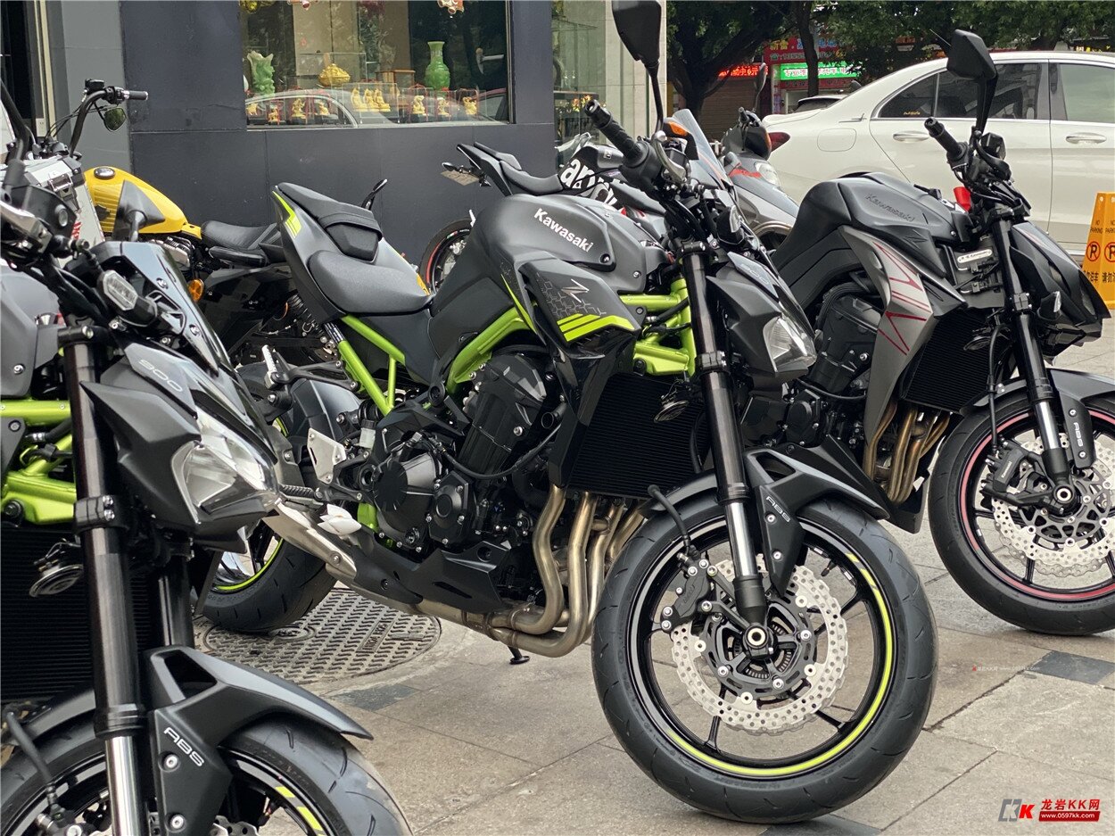 2021新款车型川崎kawasakiz900到货订车等6个月