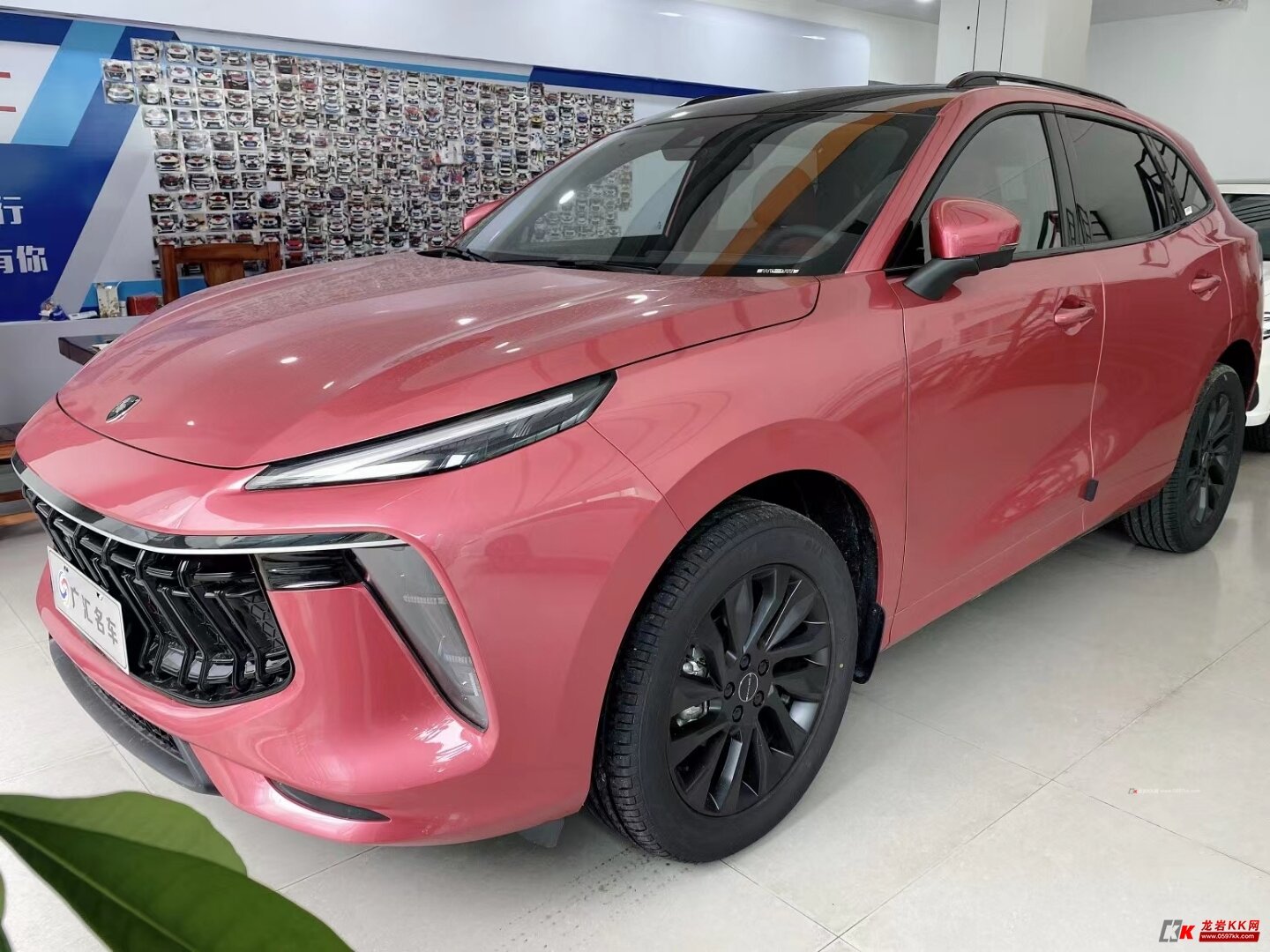 网红车风行t5ev0 号称兰博基风 外观太拉风 888满足你用车需求