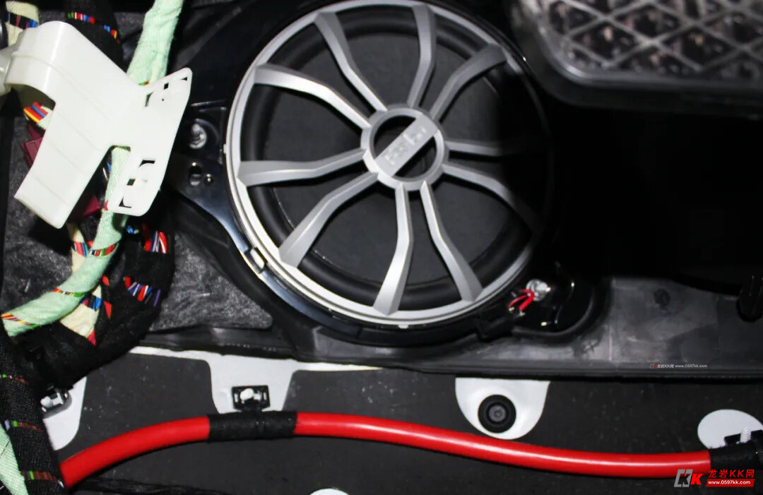 奔驰c260改装丹麦芬朗奔驰专车专用喇叭