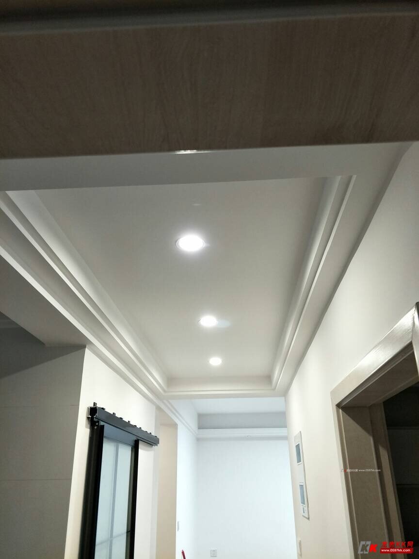 专业粉刷墙面水泥漆腻子粉老墙翻新