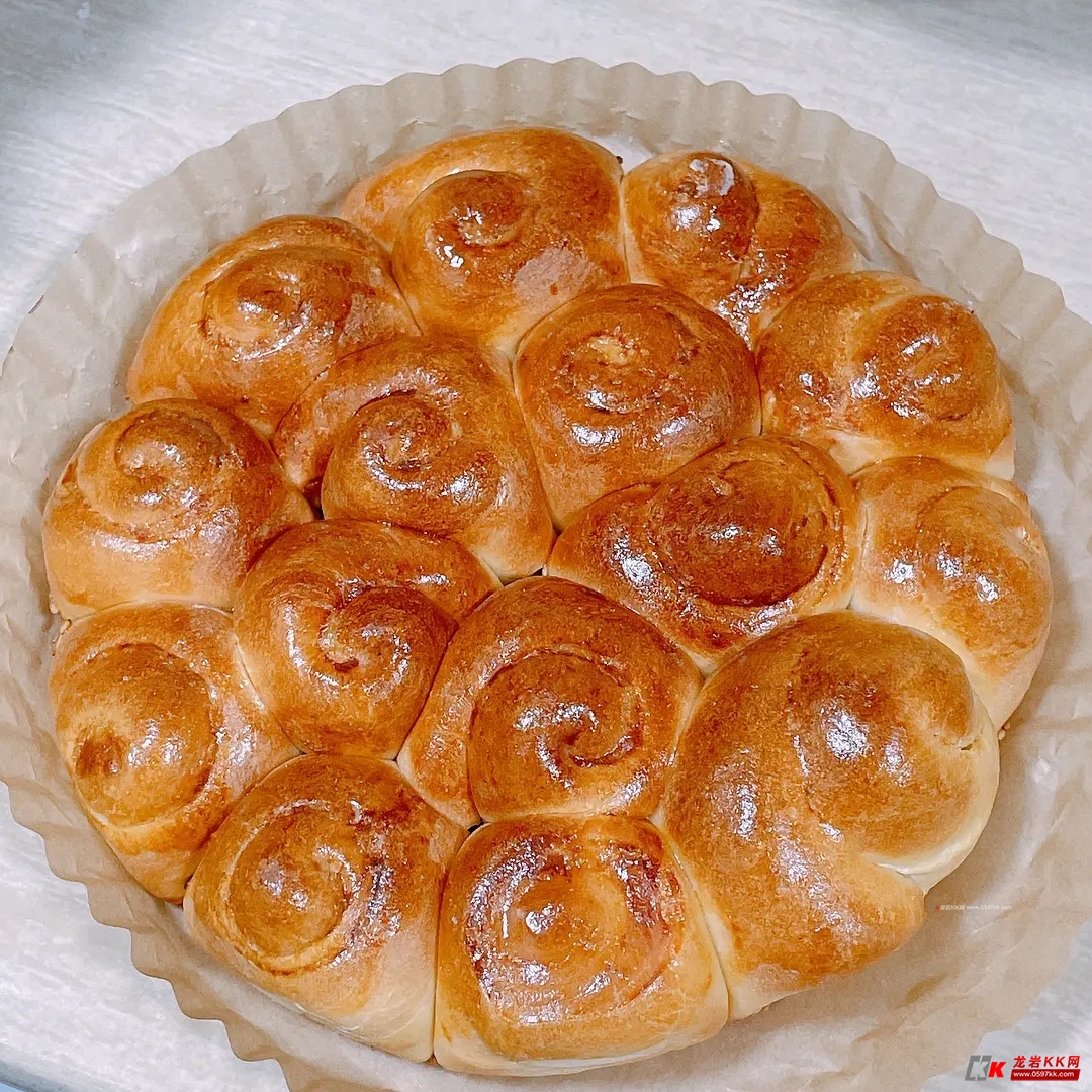 蜂蜜小面包的做法_【图解】蜂蜜小面包怎么做如何做好吃_蜂蜜小面包家常做法大全_ssflare_豆果美食