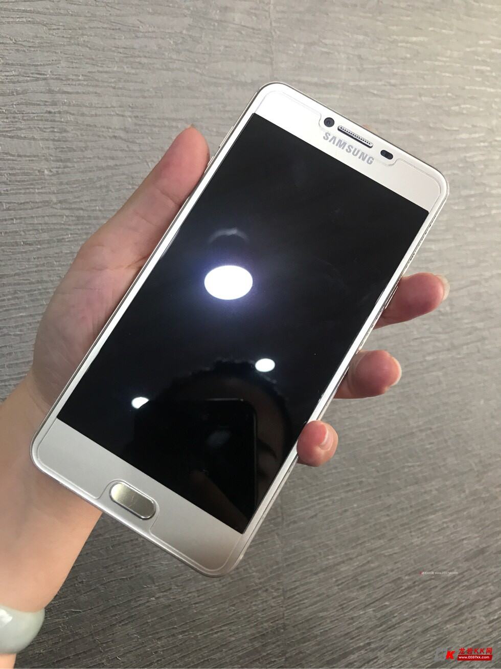 三星-c7000,4 64g,全网通,特价999,手慢无