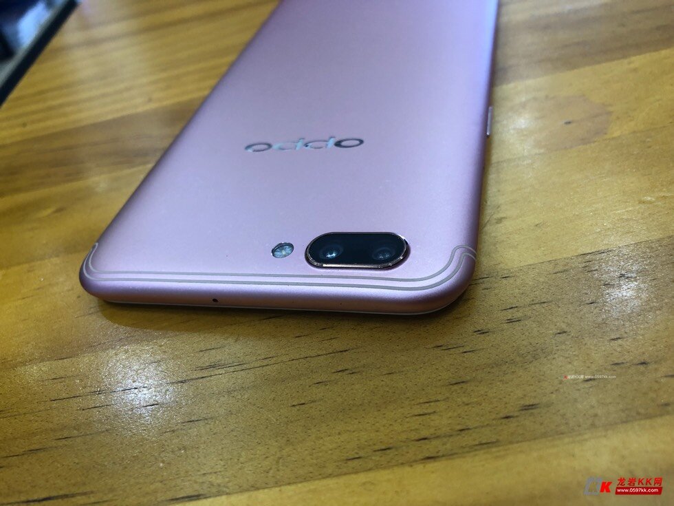 oppo r11plus ,64g,1450面部识别指纹解锁 - 二手交易 - 龙岩kk网