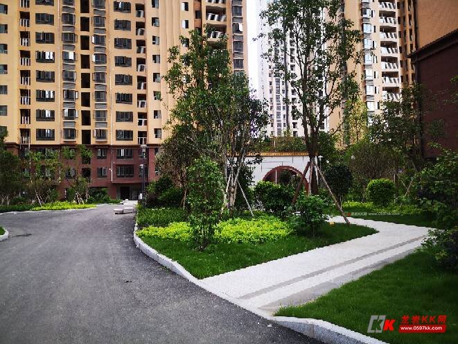 (龙地万福城c区)绿化实景呈现 - 龙岩房产 - 龙岩kk网 - powered by